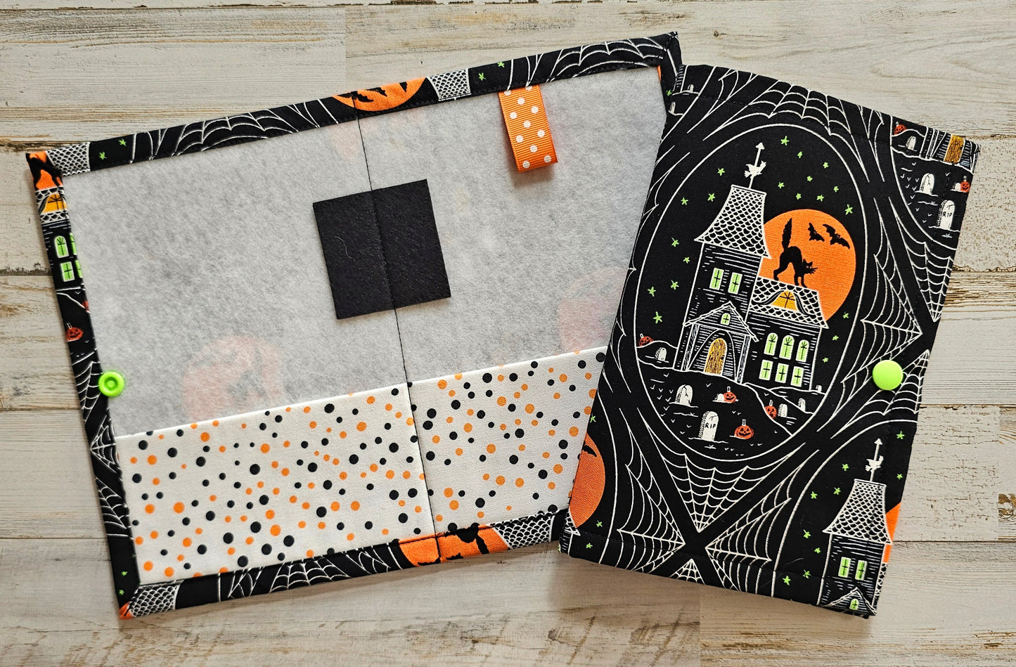 Thread Keeper - Halloween Haunted House