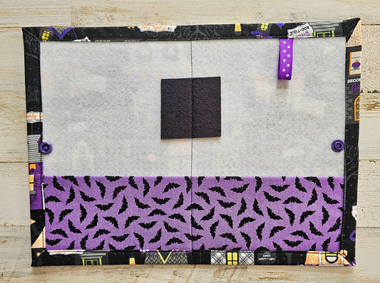 Thread Keeper - Halloween Haunted House