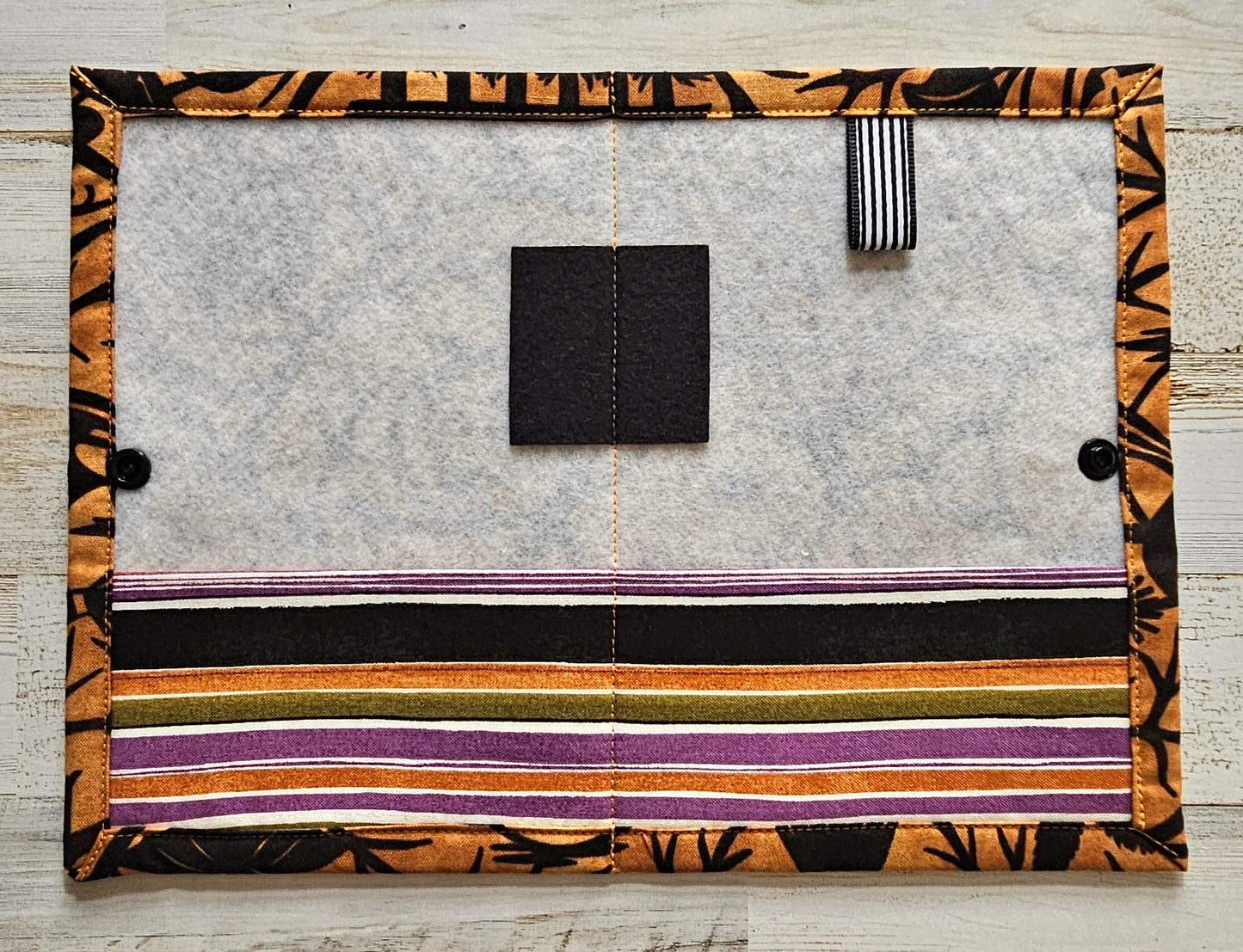 Thread Keeper - Happy Halloween