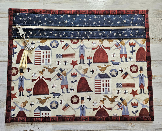 Project Bag 11" x 14" - Teresa Kogut, Patriotic, Beige front, navy zipper casing and maroon back