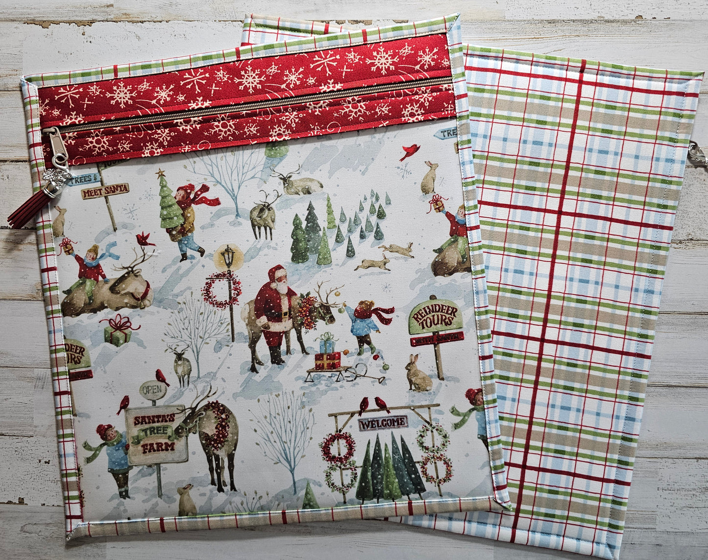 Large Project Bag - 15" x 14" - Vinyl Front - Christmas "Santa's Tree Farm"