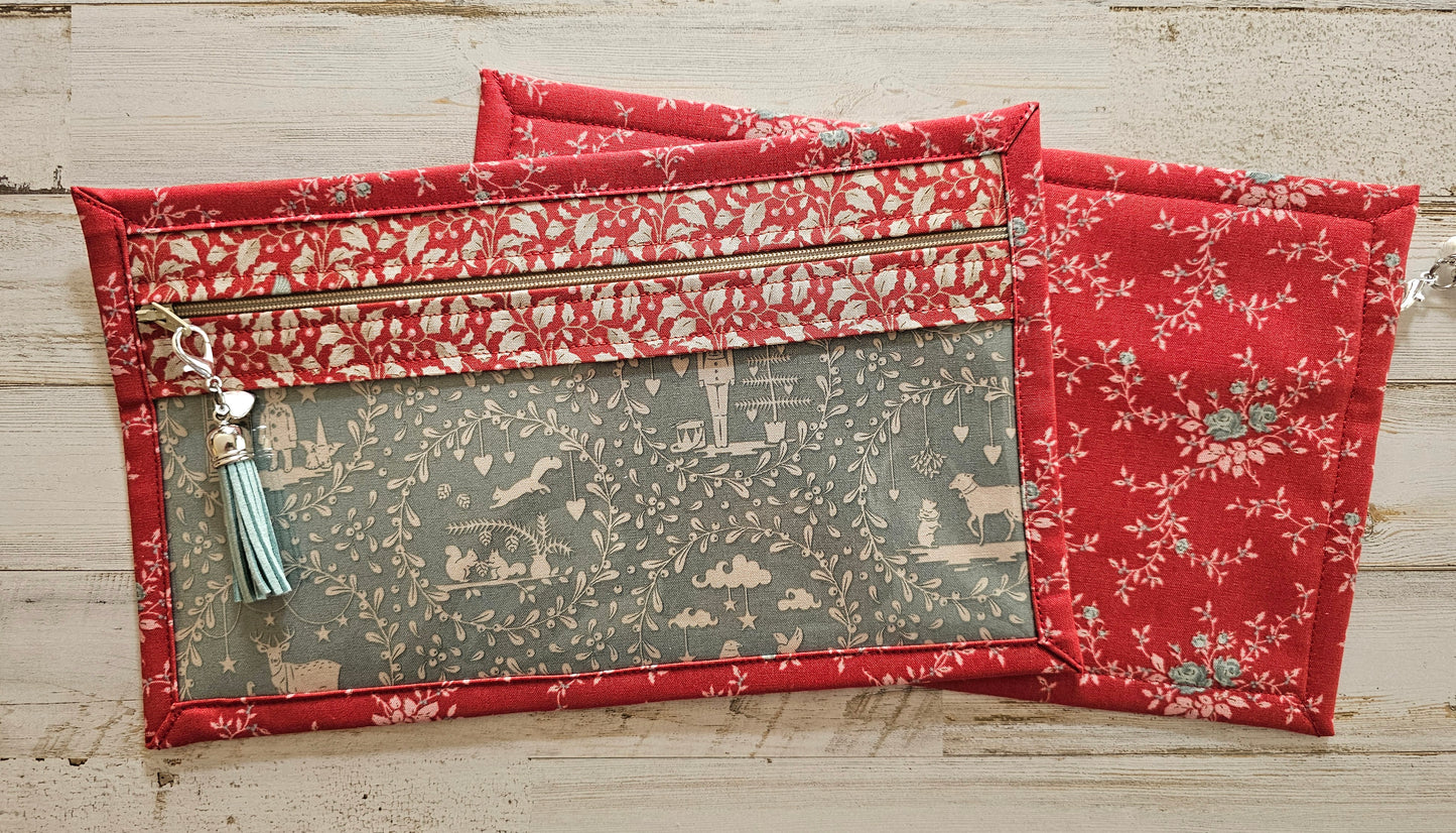 Pouch 6.5" x 11" - Tilda "Merry Little Christmas"