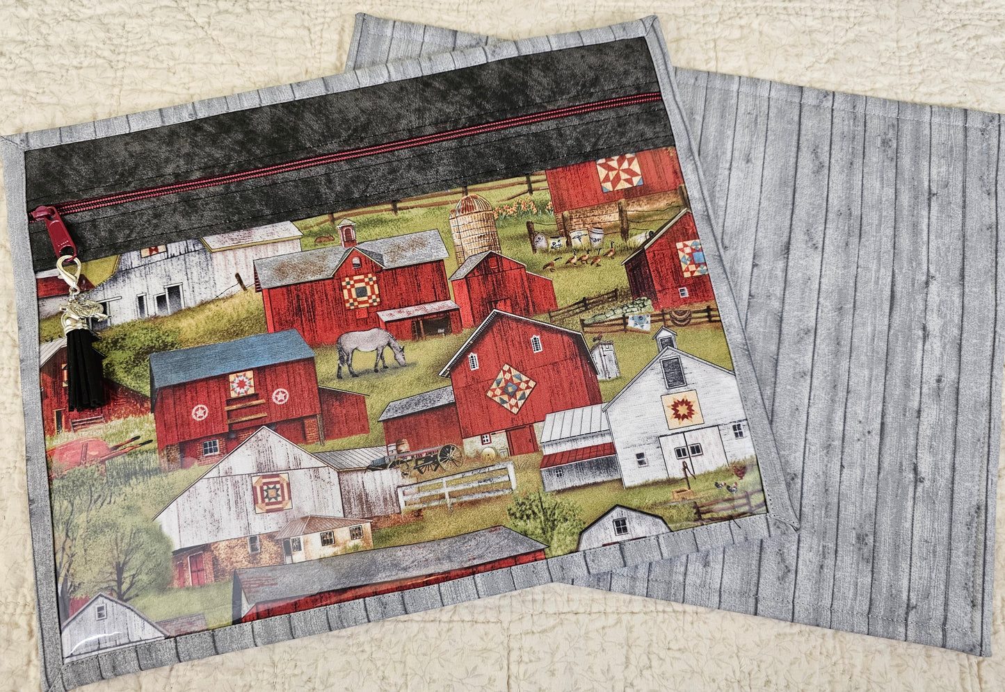 11" x 14" Project Bags - Barns with Quilts - Backing in Gray