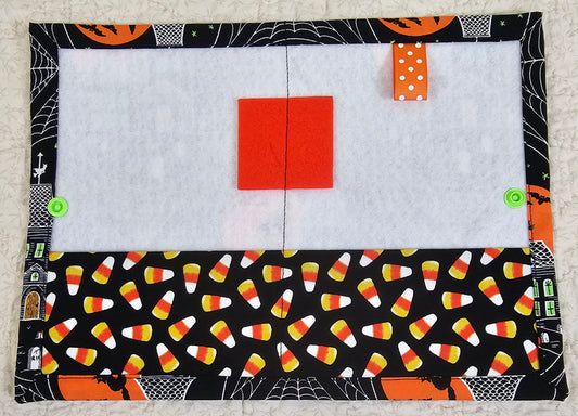 Haunted House Thread Keeper with Candy Corn trim pockets